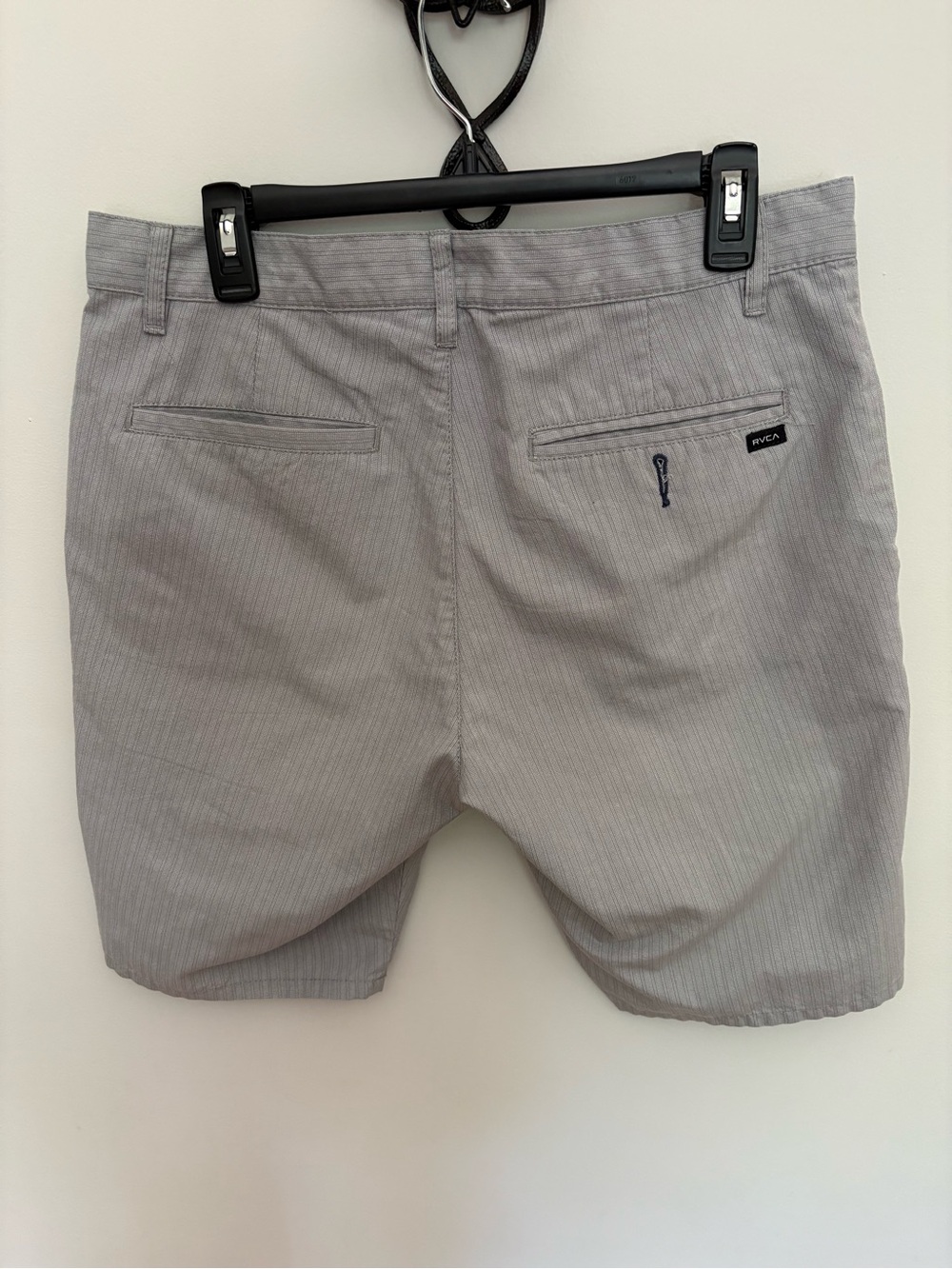 RVCA Nature X Industry Gray Pinstripe Chino Shorts Sz 32 - Picture 7 of 9